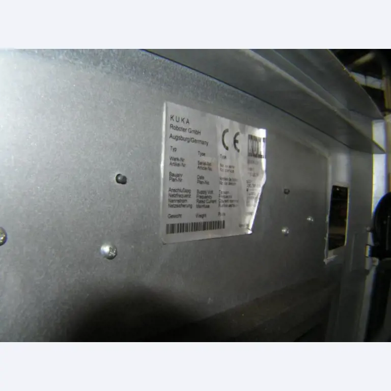 Prumyslových robotu-7